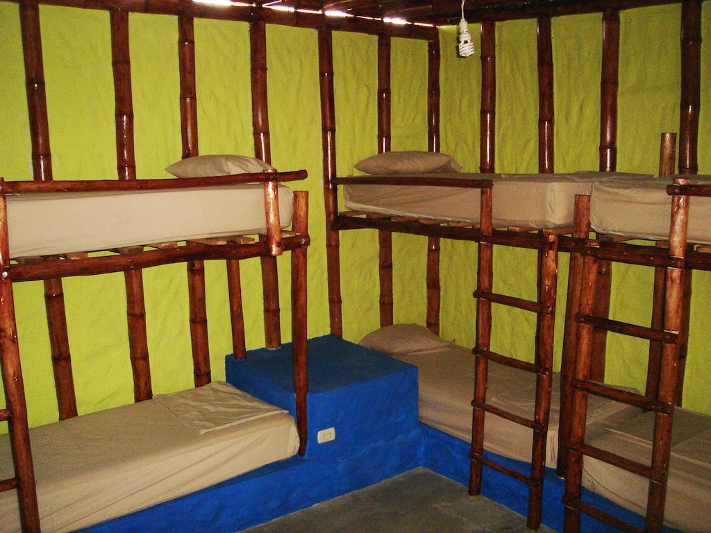 Auberge de jeunesse Psygon Surf Camp à Máncora Chambre photo